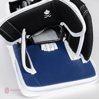 CCM Extreme Flex E5.5 Junior Goalie Blocker