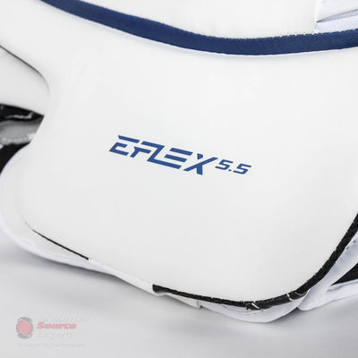 CCM Extreme Flex E5.5 Junior Goalie Blocker