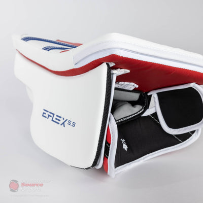 CCM Blockers CCM Extreme Flex E5.5 Senior Goalie Blocker - TheHockeyShop