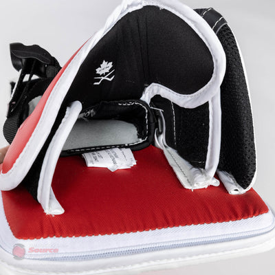 CCM Extreme Flex E5.5 Youth Goalie Blocker