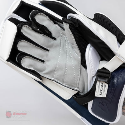 CCM Extreme Flex E5.9 Intermediate Goalie Blocker