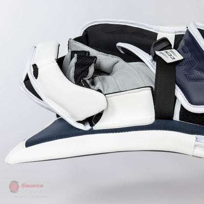 CCM Extreme Flex E5.9 Intermediate Goalie Blocker