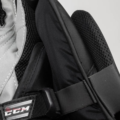 CCM Extreme Flex E5.9 Senior Goalie Blocker - Source Exclusive