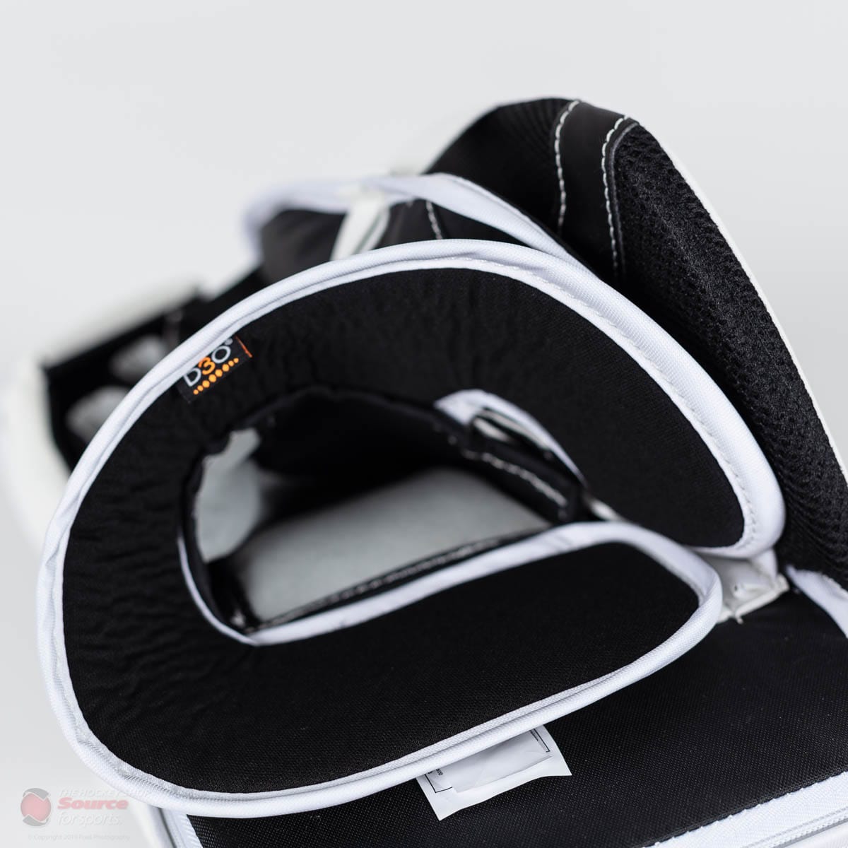 CCM Premier P2.5 Senior Goalie Blocker - Source Exclusive