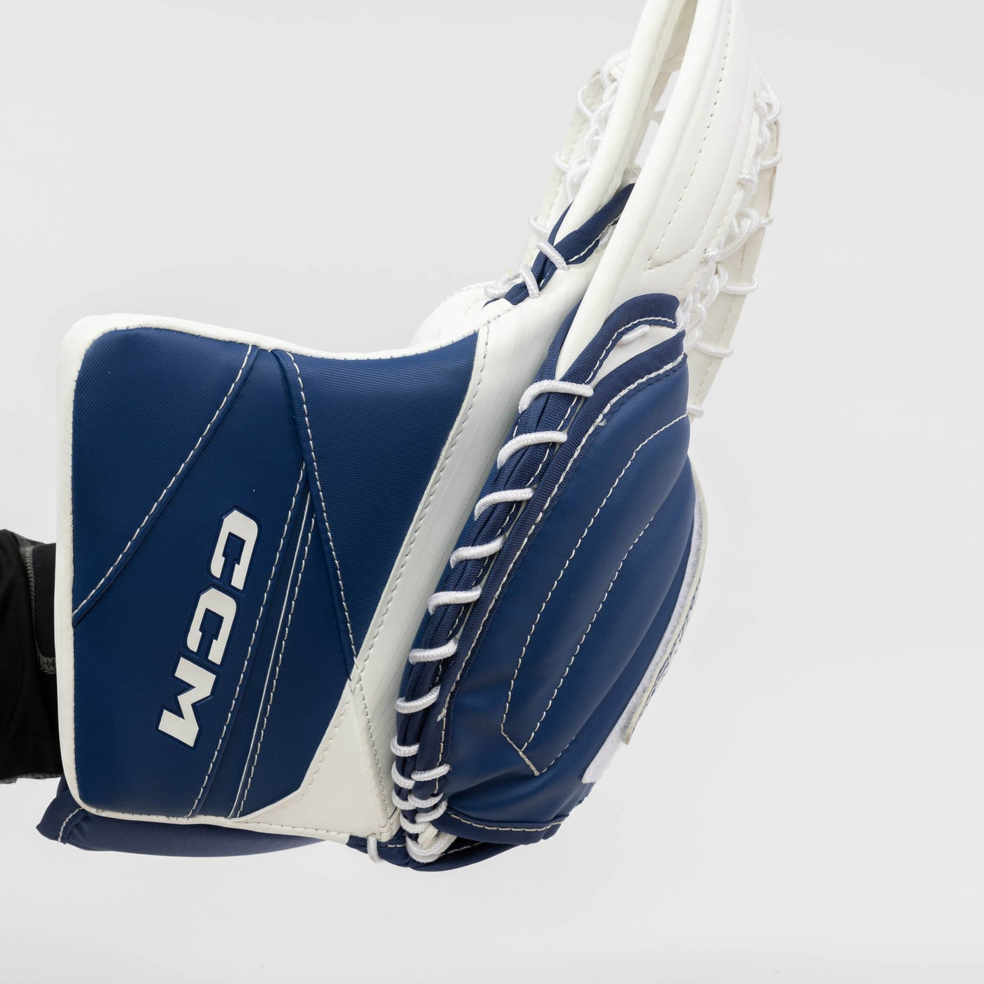 CCM Axis 2.5 Junior Goalie Catcher - The Hockey Shop Source For Sports