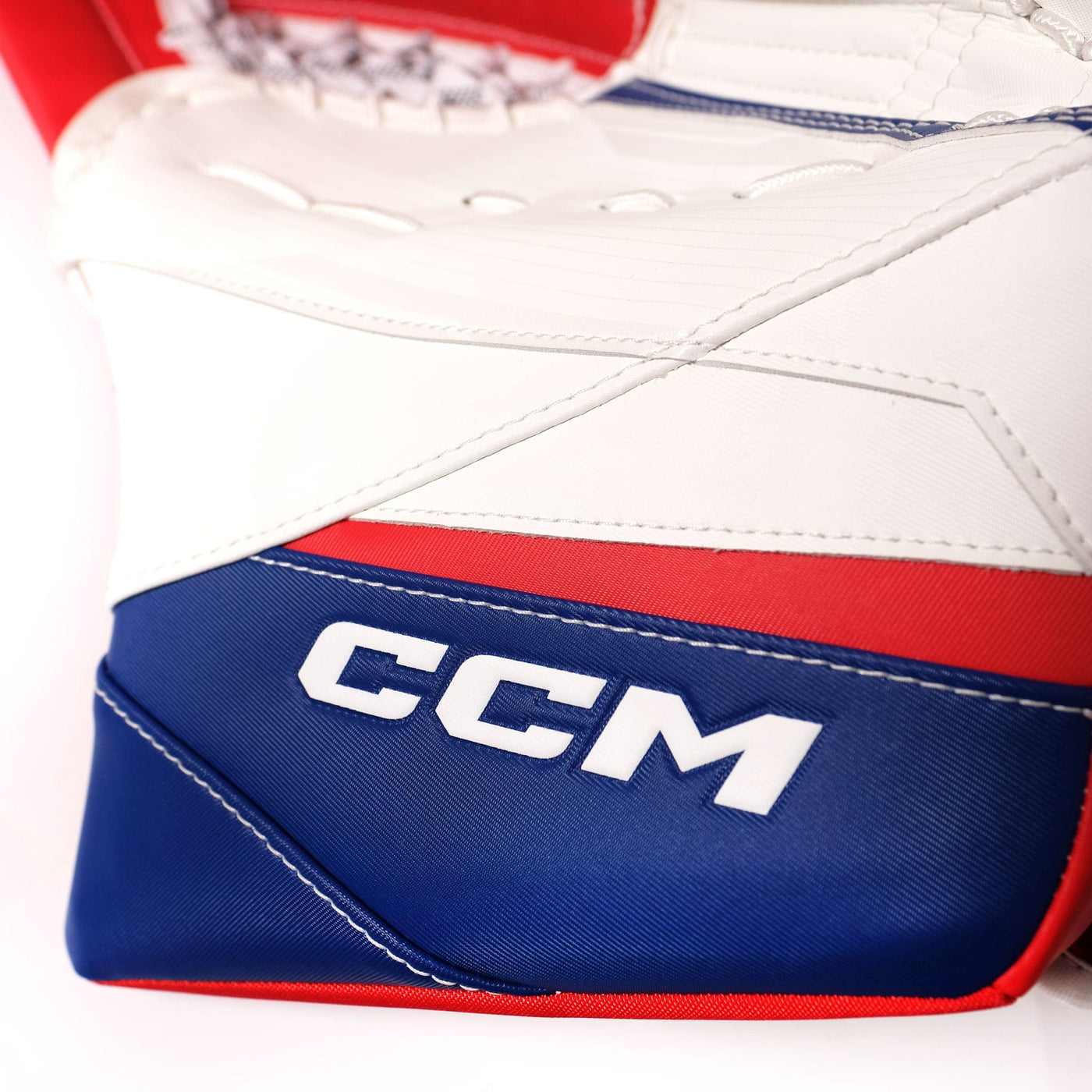 CCM Axis 2 Senior Goalie Catcher - 590 Degree - The Hockey Shop Source For Sports
