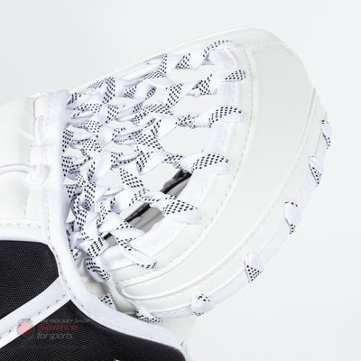 CCM Axis A1.5 Junior Goalie Catcher - Source Exclusive