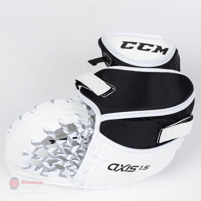 CCM Axis A1.5 Junior Goalie Catcher - Source Exclusive