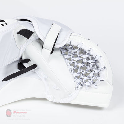 CCM Axis A1.9 Intermediate Goalie Catcher - Source Exclusive