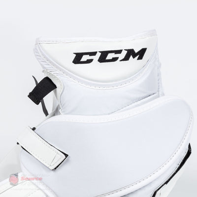 CCM Axis A1.9 Intermediate Goalie Catcher - Source Exclusive
