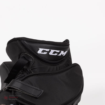 CCM Axis Senior Goalie Catcher
