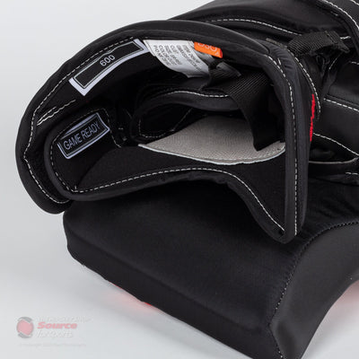 CCM Axis Senior Goalie Catcher - 600 Break Angle