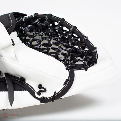 CCM Extreme Flex 4 Pro Senior Goalie Catcher - THS Spec