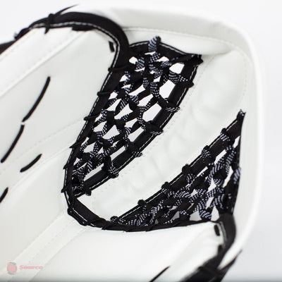 CCM Extreme Flex 4 Pro Senior Goalie Catcher - THS Spec