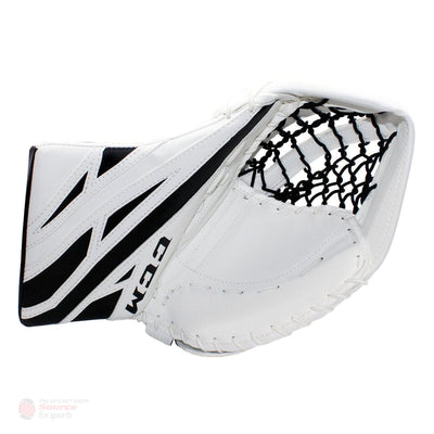 CCM Extreme Flex E4.5 Junior Goalie Catcher