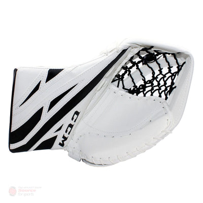 CCM Extreme Flex E4.5 Senior Goalie Catcher