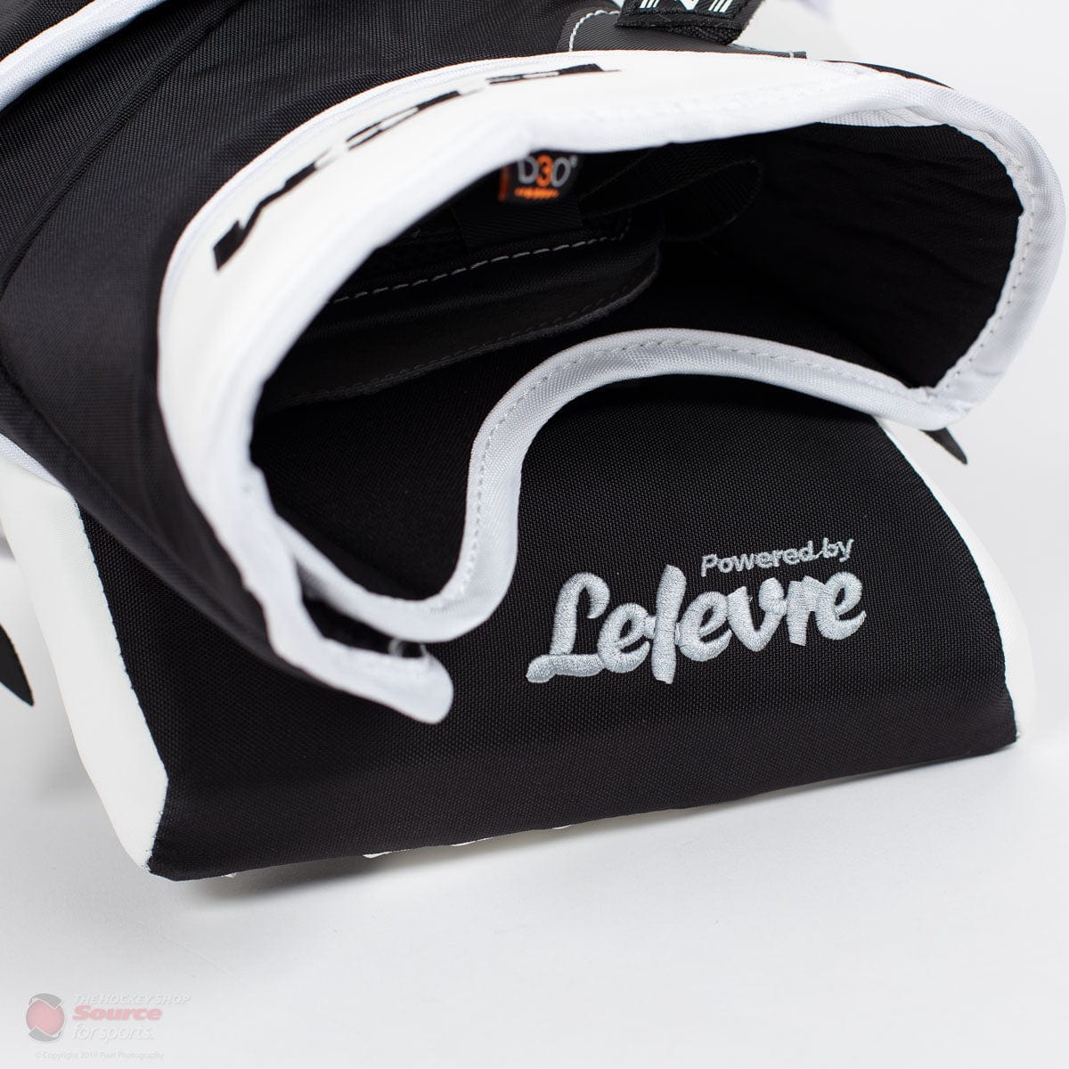 CCM Extreme Flex E4.9 Senior Goalie Catcher - Source Exclusive