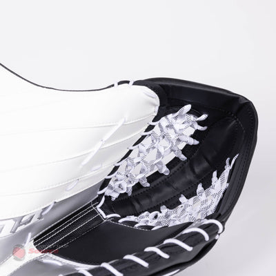 CCM Catchers CCM Extreme Flex E5.5 Senior Goalie Catcher - Source Exclusive - TheHockeyShop