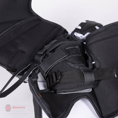 CCM Catchers CCM Extreme Flex E5.5 Senior Goalie Catcher - Source Exclusive - TheHockeyShop