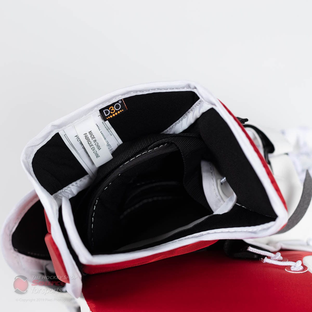 CCM Premier P2.9 Senior Goalie Catcher - Source Exclusive