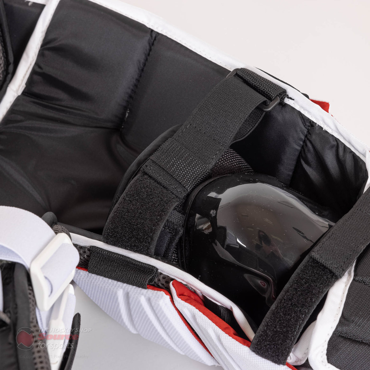 CCM Extreme Flex 5 Senior Chest & Arm Protector - White / Grey / Red