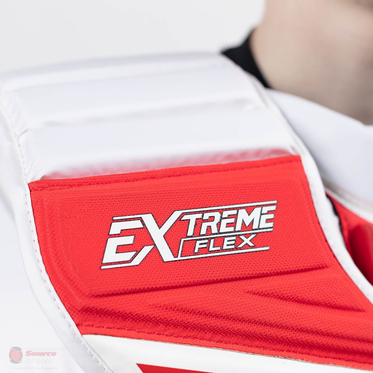 CCM Extreme Flex E2.9 Senior Chest & Arm Protector - Source Exclusive