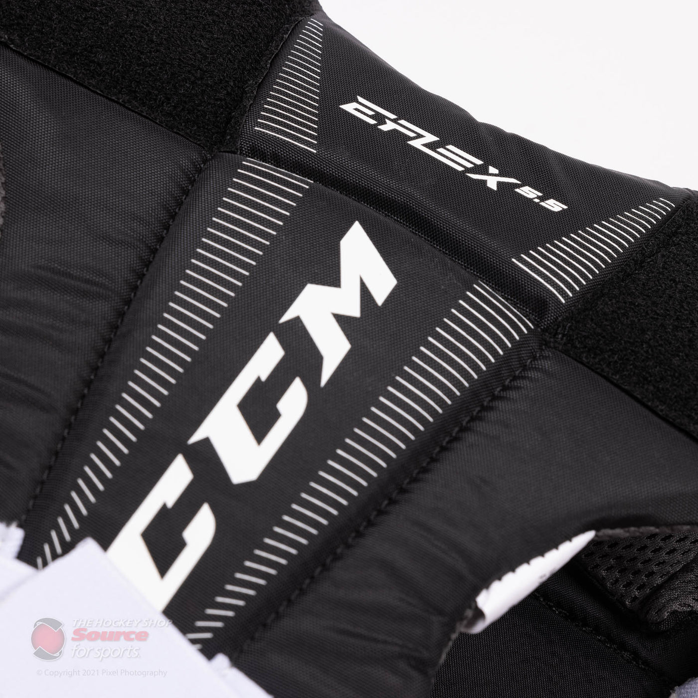 CCM Extreme Flex E5.5 Junior Chest & Arm Protector