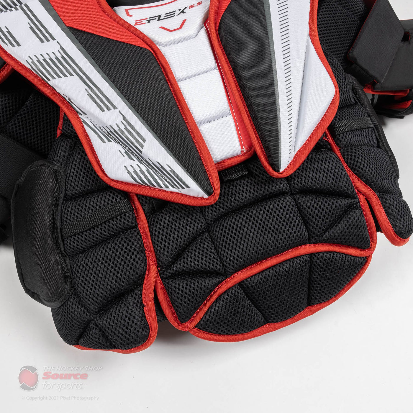 CCM Extreme Flex E5.5 Junior Chest & Arm Protector - Source Exclusive