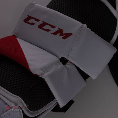 CCM Extreme Flex E5.5 Youth Chest & Arm Protector