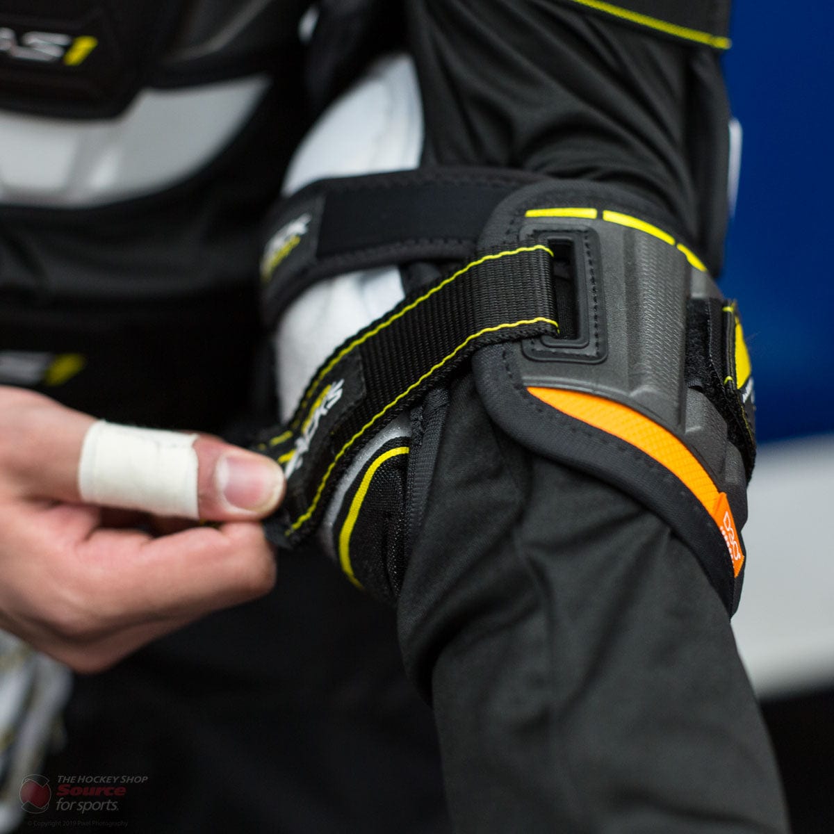CCM Super Tacks AS1 Junior Hockey Elbow Pads