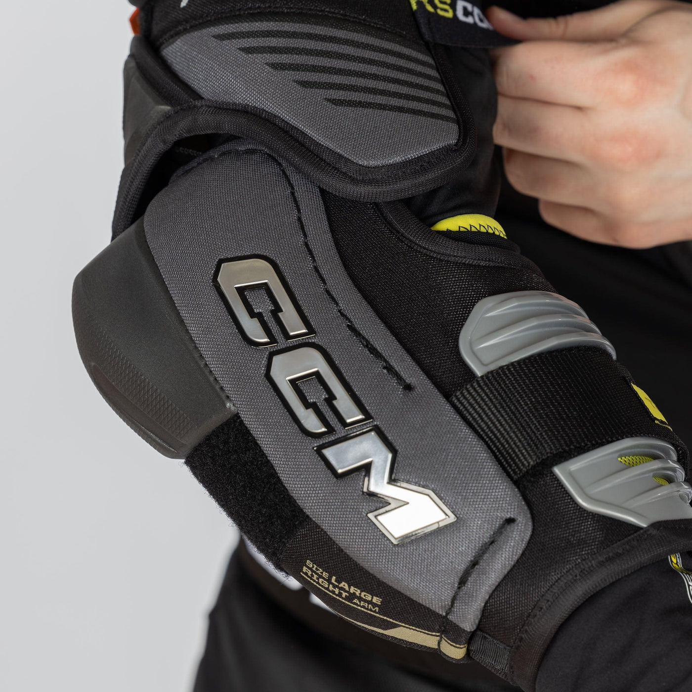 CCM Tacks AS-V Senior Hockey Elbow Pads - The Hockey Shop Source For Sports