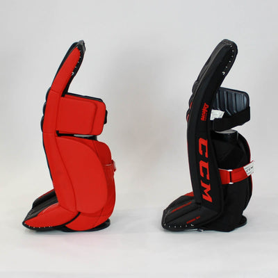 CCM Extreme Flex 4 Pro Senior Goalie Leg Pads - Demo B