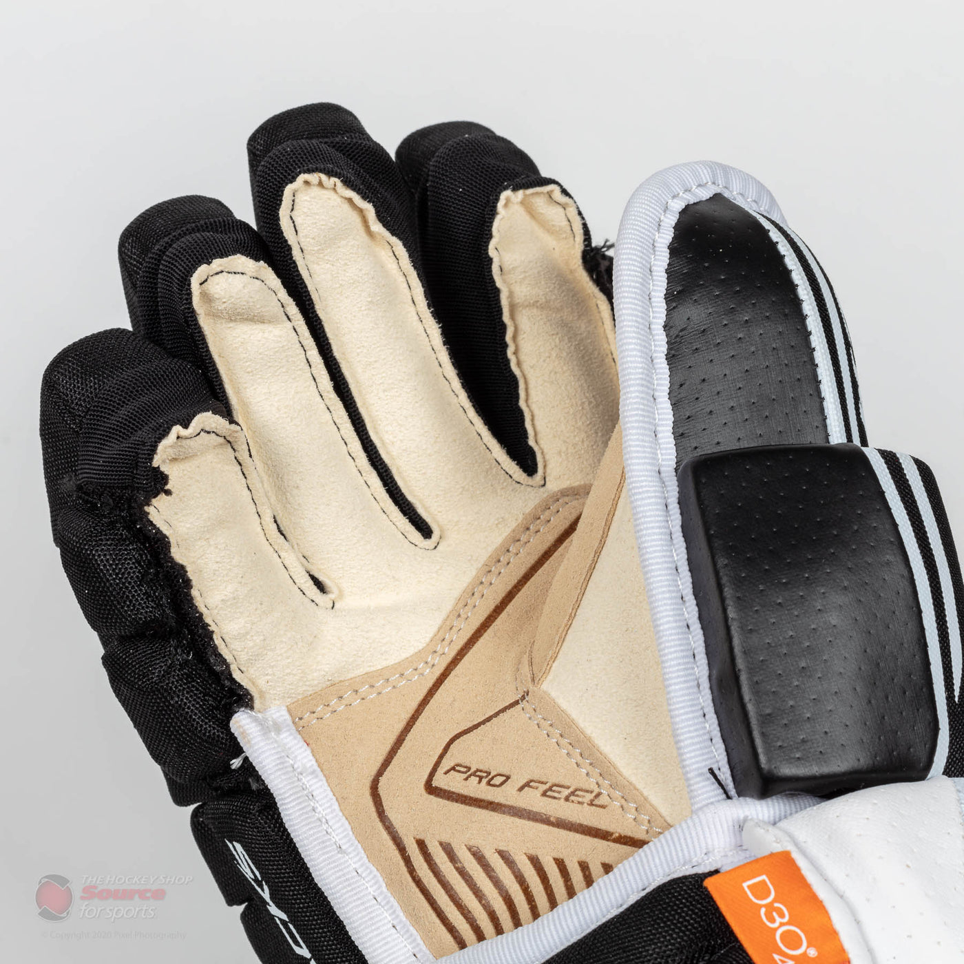 CCM Tacks 4R Pro² Junior Hockey Gloves