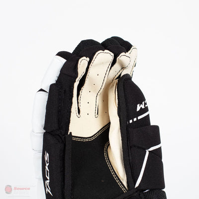 CCM Tacks 9040 Junior Hockey Gloves