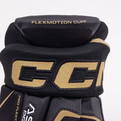 CCM Tacks AS-V Pro Junior Hockey Gloves