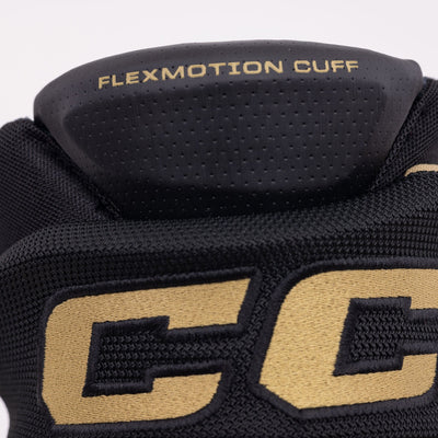 CCM Tacks AS-V Pro Senior Hockey Gloves