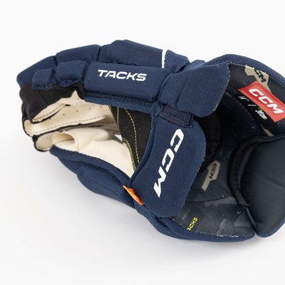 CCM Tacks AS580 Senior Hockey Gloves - The Hockey Shop Source For Sports