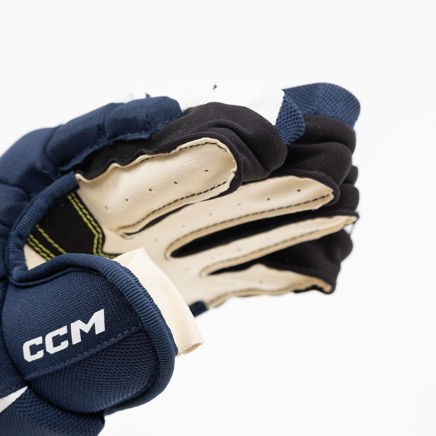 CCM Tacks AS580 Senior Hockey Gloves - The Hockey Shop Source For Sports