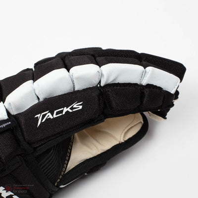 CCM Tacks Vector Pro Junior Hockey Gloves