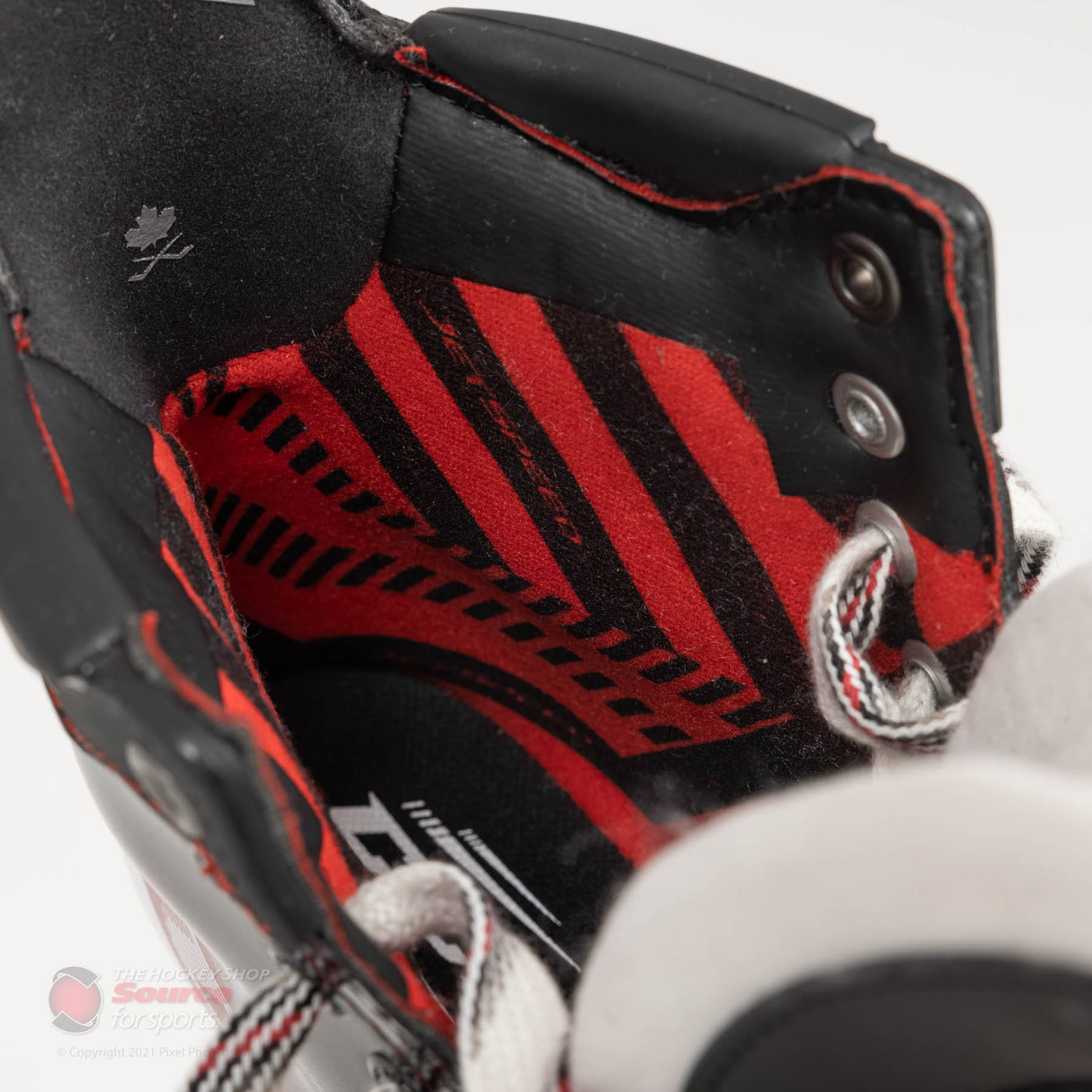 CCM Jetspeed Vibe Intermediate Hockey Skates
