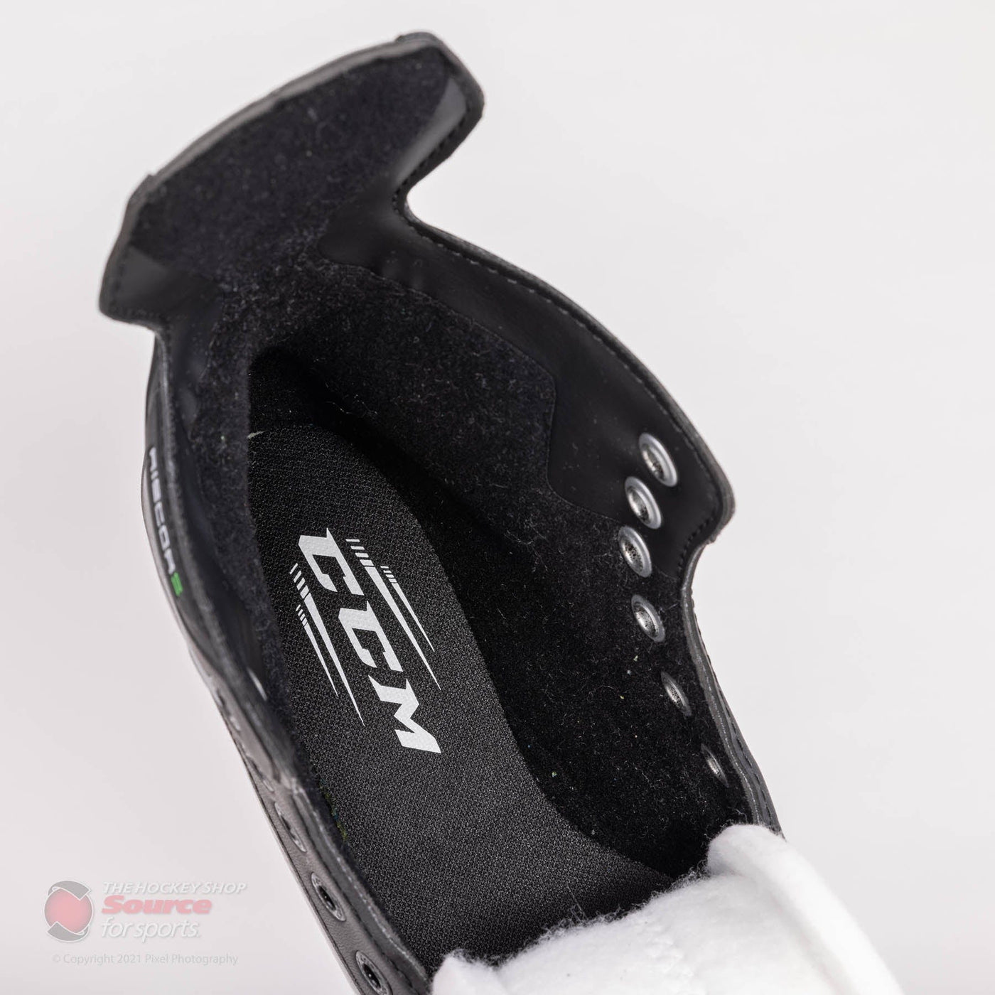 CCM RIBCOR 86K Intermediate Hockey Skates