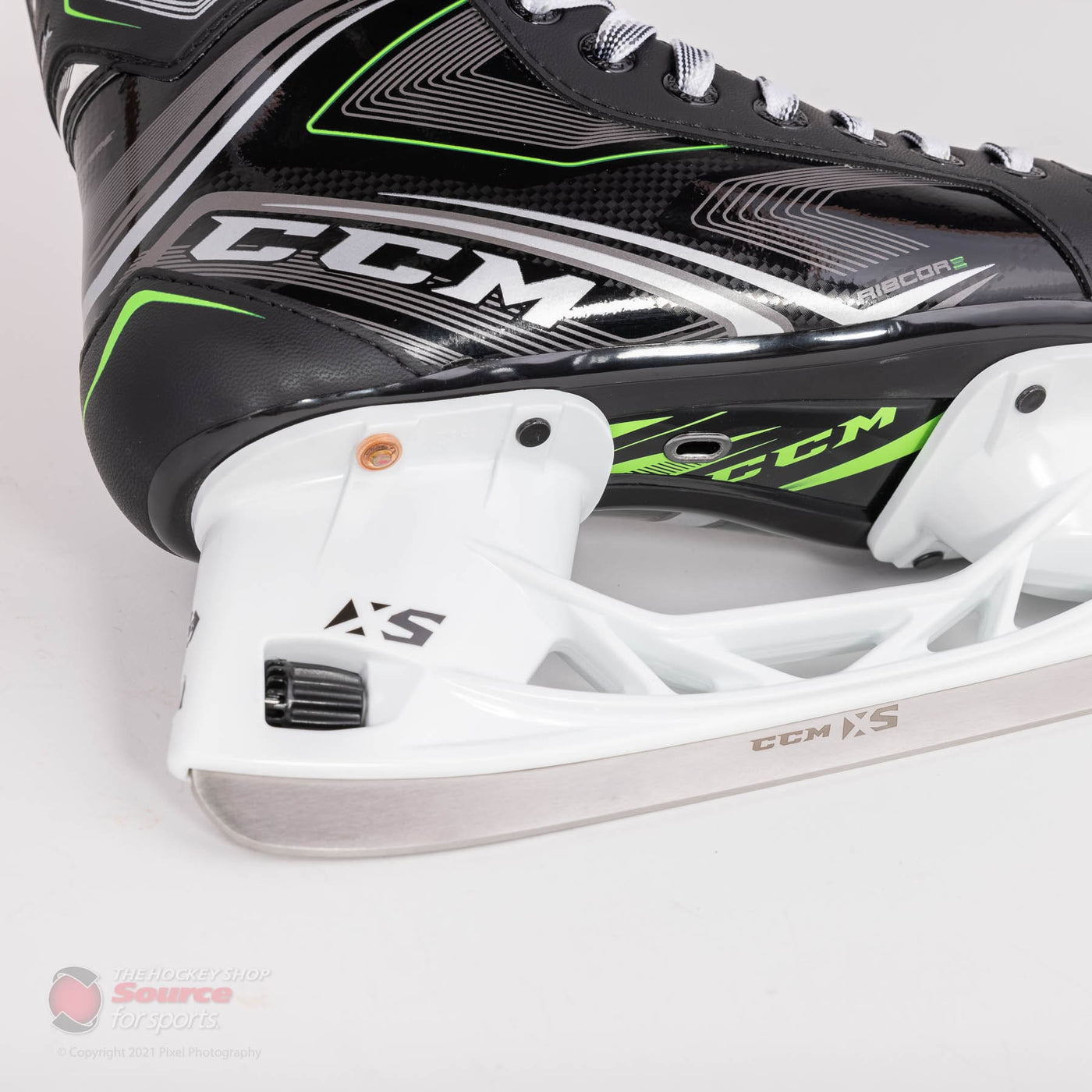 CCM RIBCOR 86K Intermediate Hockey Skates