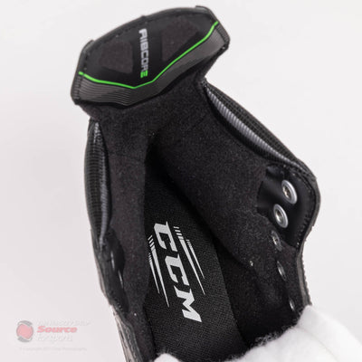 CCM RIBCOR 88K Junior Hockey Skates