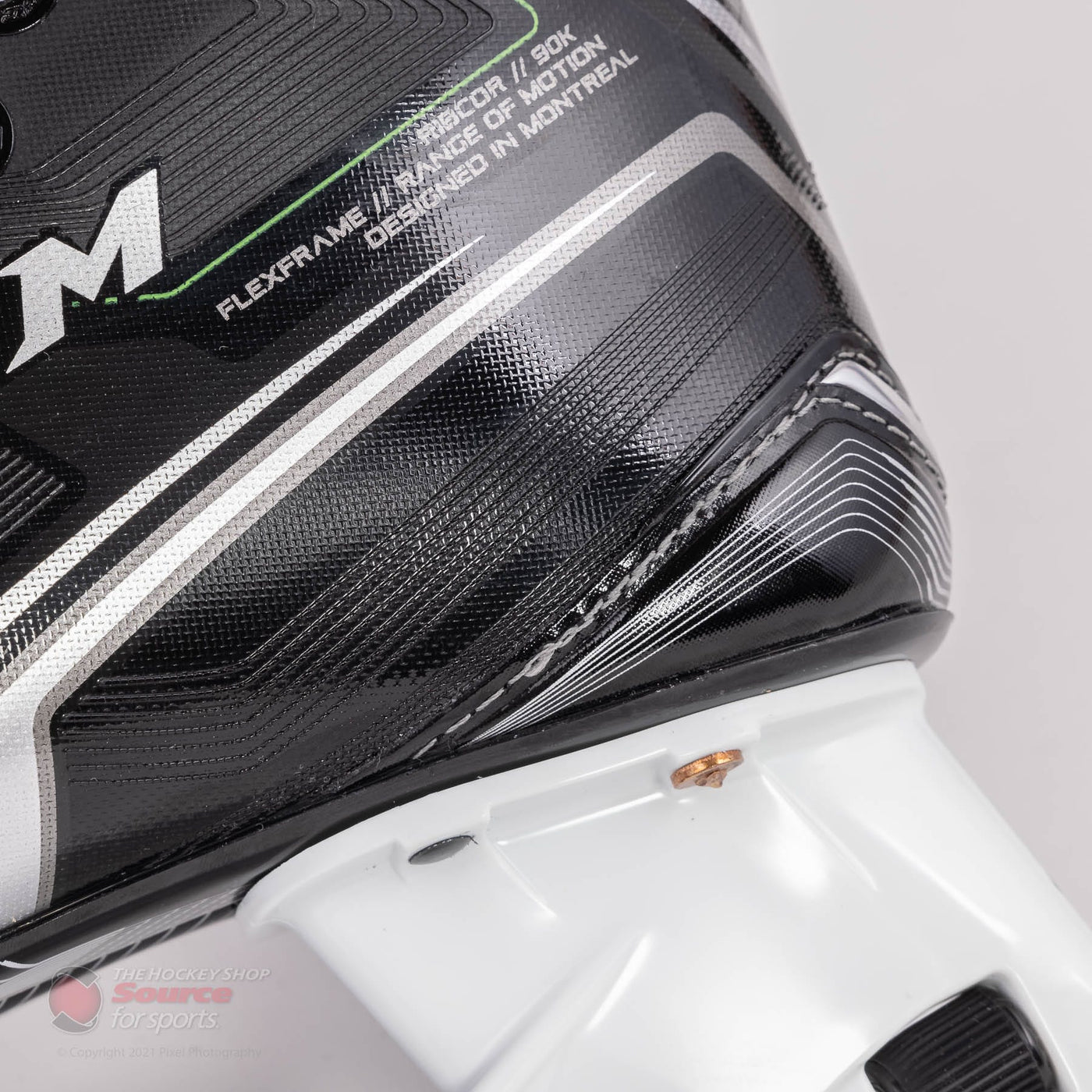 CCM RIBCOR 90K Intermediate Hockey Skates