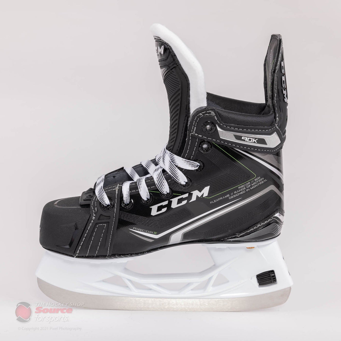 CCM RIBCOR 90K Junior Hockey Skates