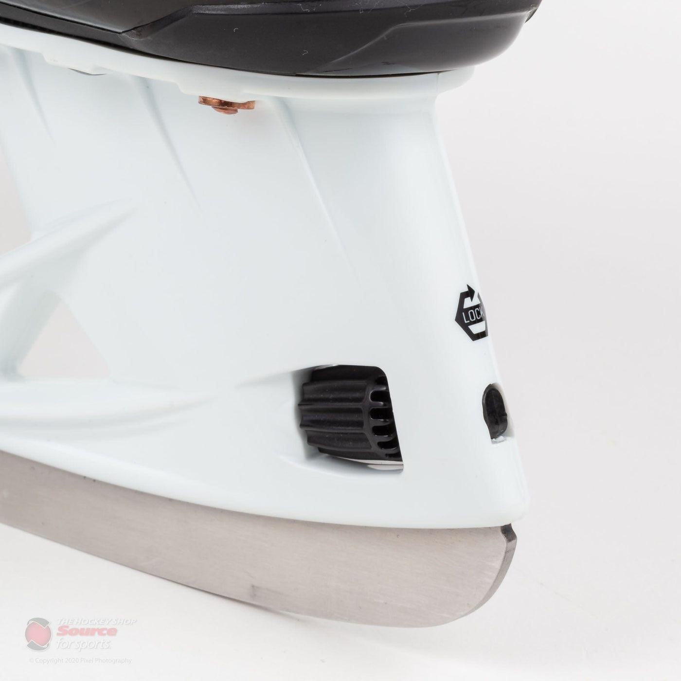 CCM Super Tacks 9370 Senior Hockey Skates