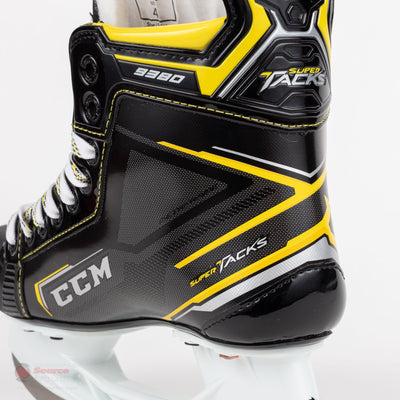 CCM Super Tacks 9380 Junior Hockey Skates