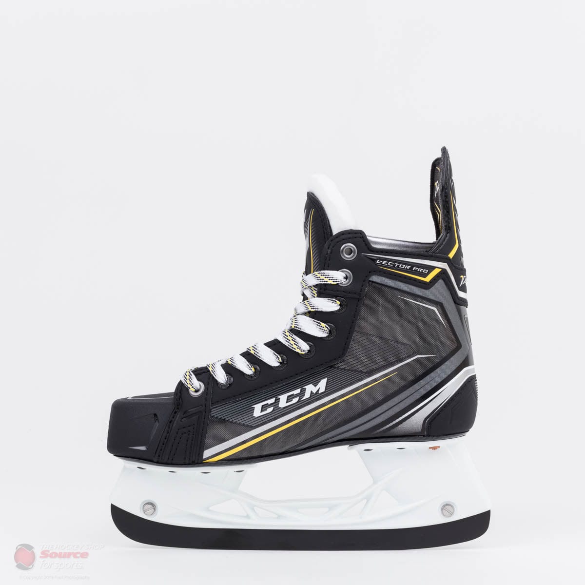 CCM Tacks Vector Pro Junior Skates (2018)