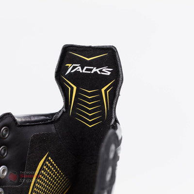 CCM Tacks Vector Pro Junior Skates (2018)