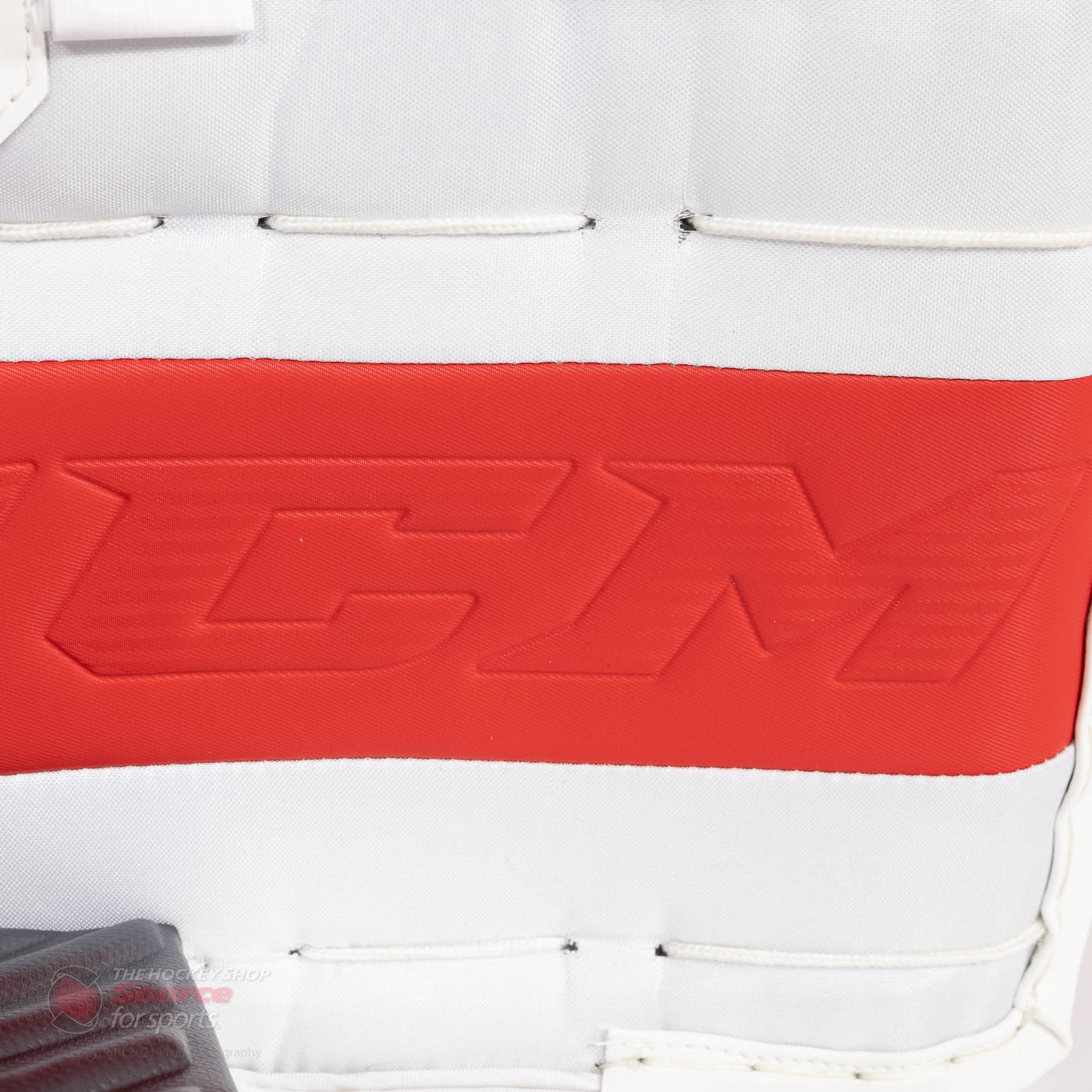 CCM Extreme Flex 5 Senior Goalie Leg Pads